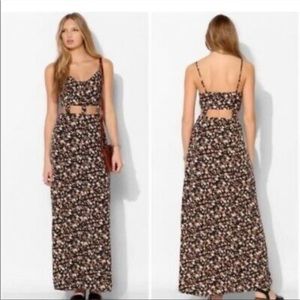 Urban Outfitters | Pins & Needles | Floral Cut-out Maxi Dress